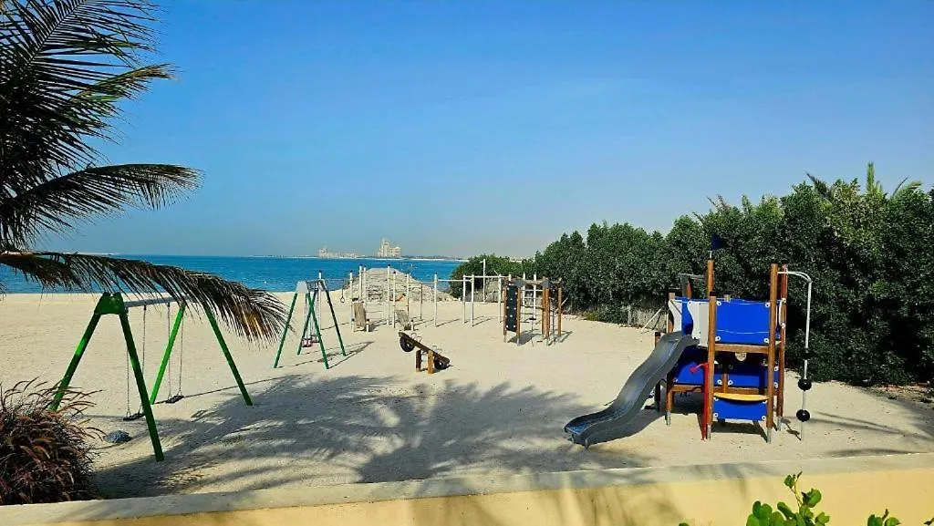 Apartment On The Beach! For You And Your Family Ras al-Khaimah 0*,