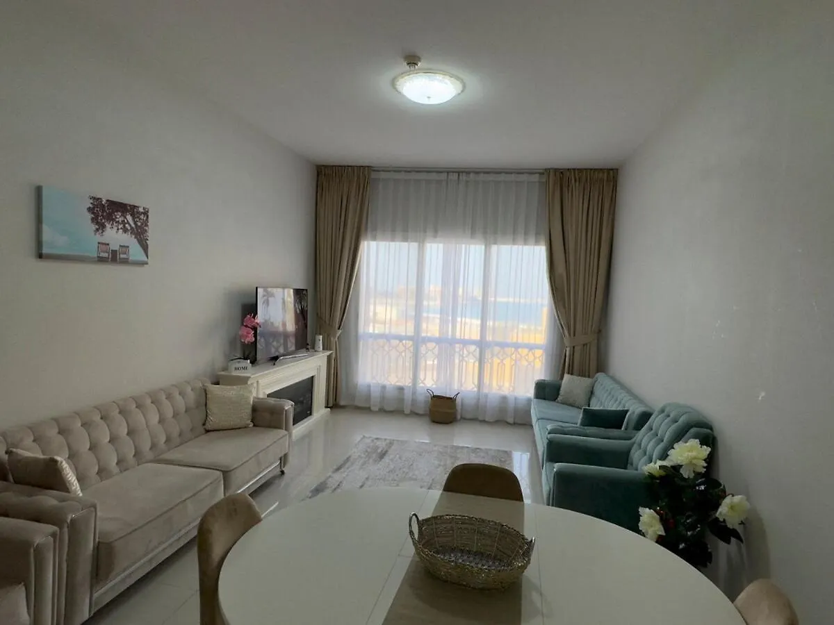 Apartment On The Beach! For You And Your Family Ras al-Khaimah
